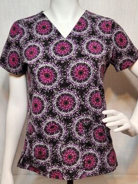 Buttersoft Scrub Top Purple Pink Starbursts Stetch Lightweight XS